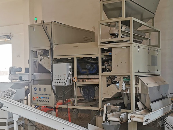 安徽绵阳中药材色选机案例