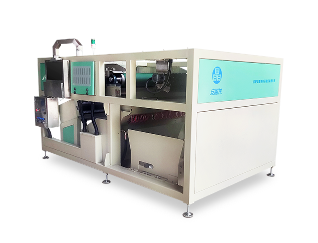 Q型四组单层履带式彩色CCD色选机