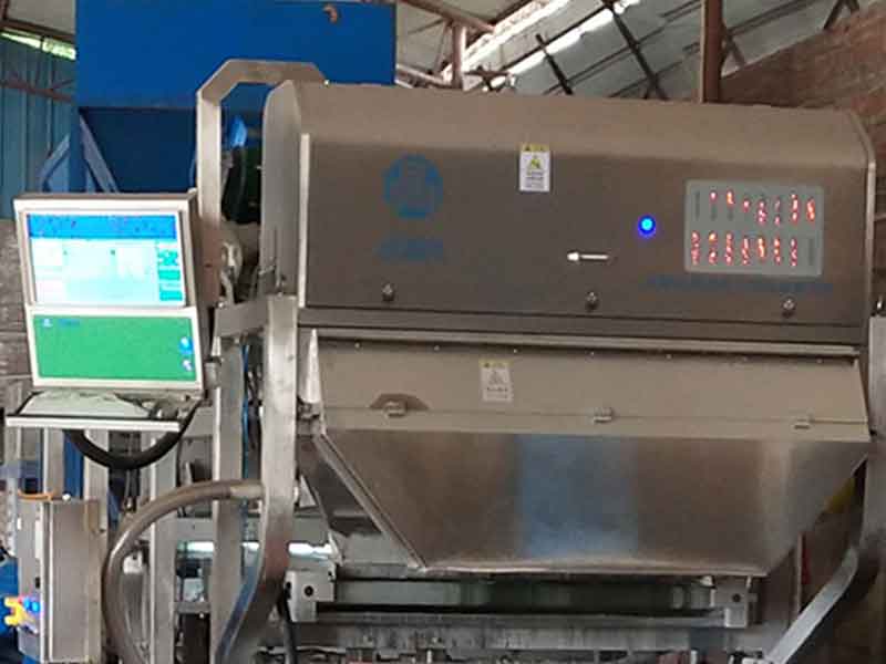 色选机|食品色选机|再生资源色选机|矿石色选机|履带色选机