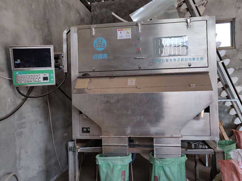 色选机|食品色选机|再生资源色选机|矿石色选机|履带色选机