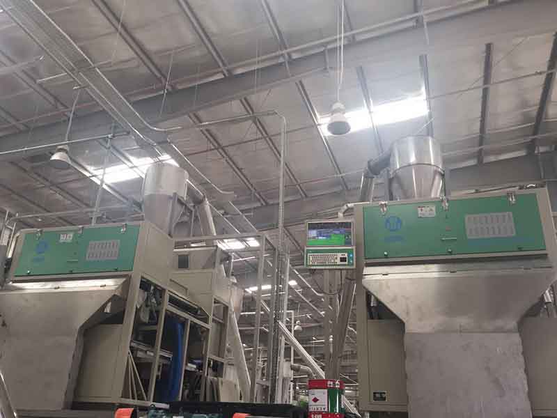 色选机|食品色选机|再生资源色选机|矿石色选机|履带色选机