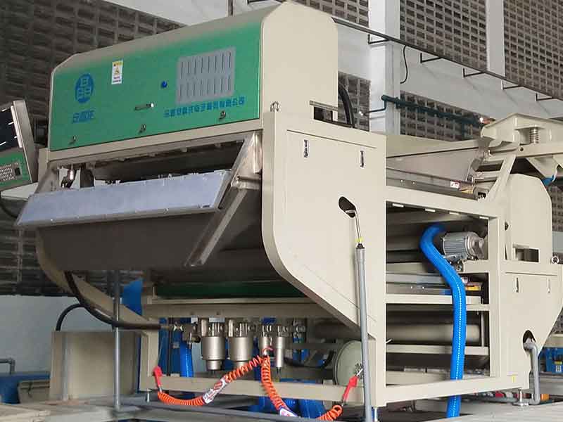 色选机|食品色选机|再生资源色选机|矿石色选机|履带色选机